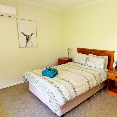 The Convent Boutique Accommodation Hay Εξωτερικό φωτογραφία